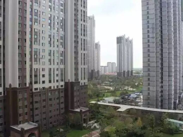 温馨假日公寓(哈尔滨松北万达城店)