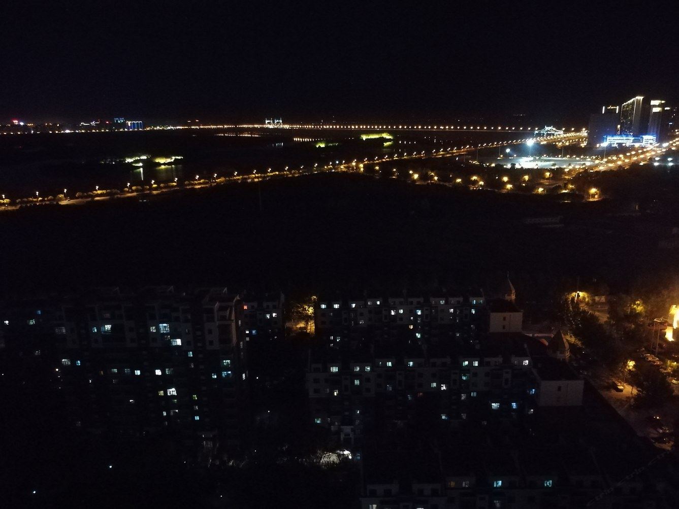 哈尔滨住北岸观江高层普通公寓