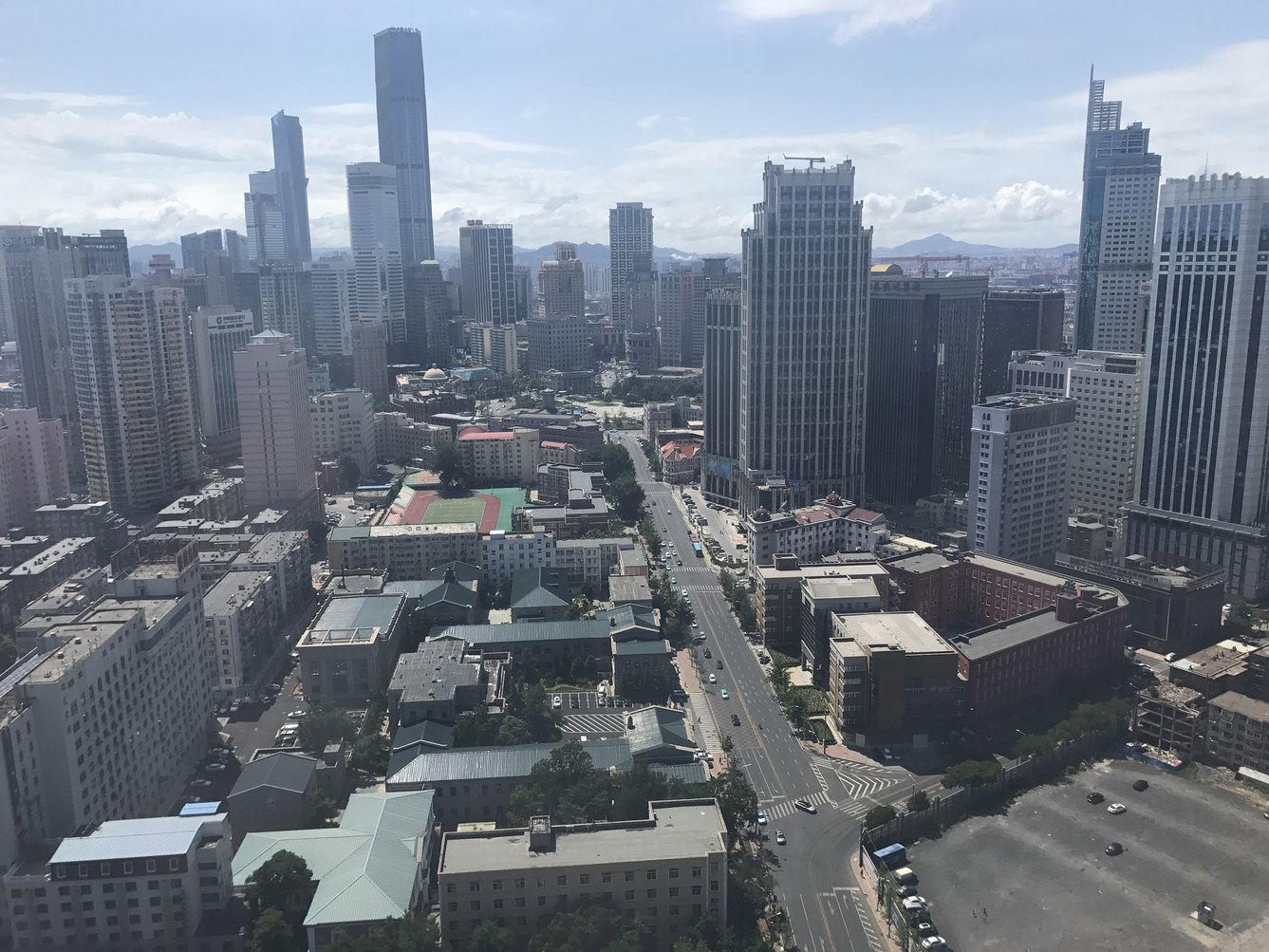 大连聪明的小哥哥公寓