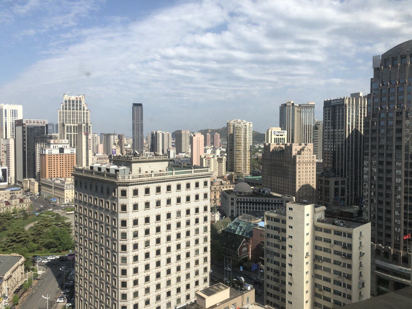 大连隐海听风公寓