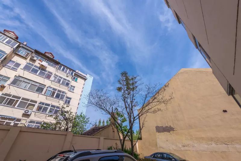 青岛人在旅途度假公寓(云南路分店)