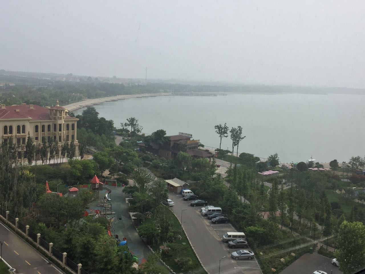 青岛神秘海公寓