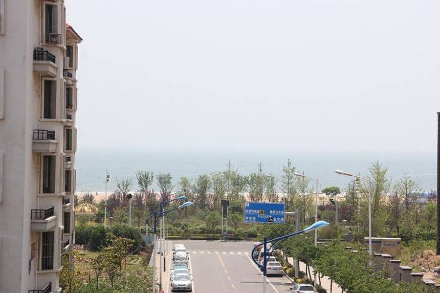 青岛金沙滩景区三室二厅温馨海景房普通公寓