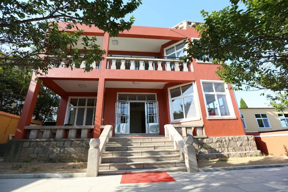 青岛凯嘉逸晟民宿