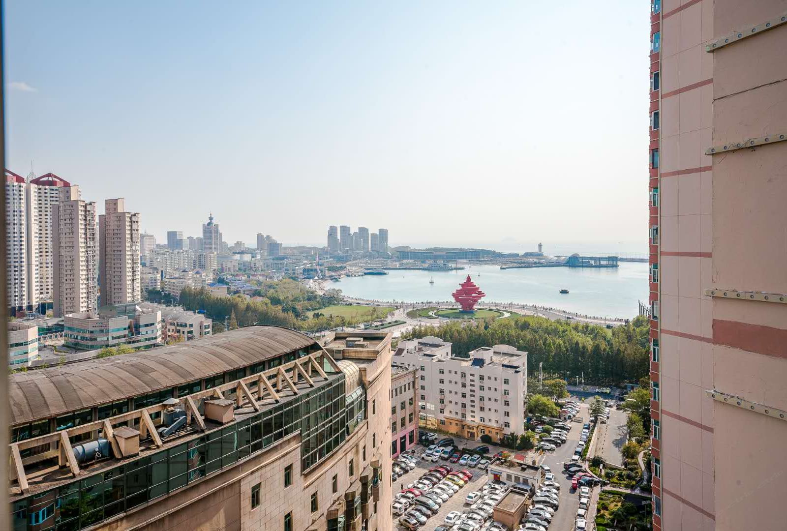 青岛小时代旅店