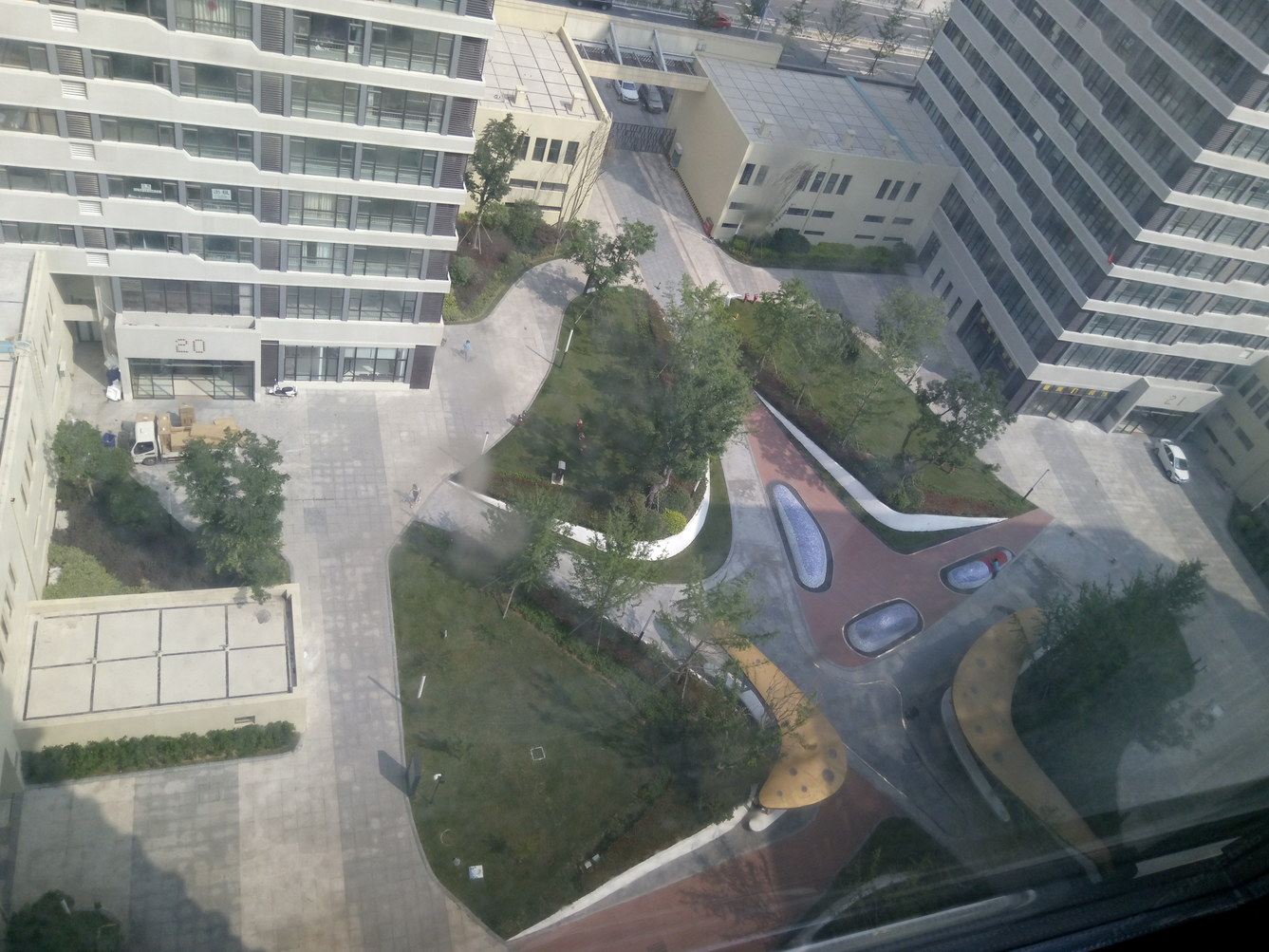 青岛泊岸筱筑公寓