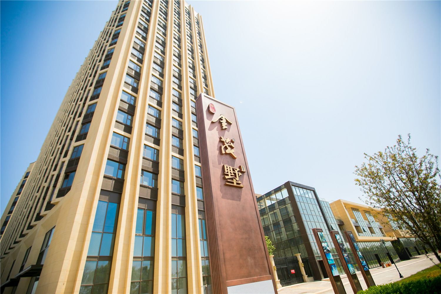乐家轩临海服务公寓(青岛高新区会展中心店)