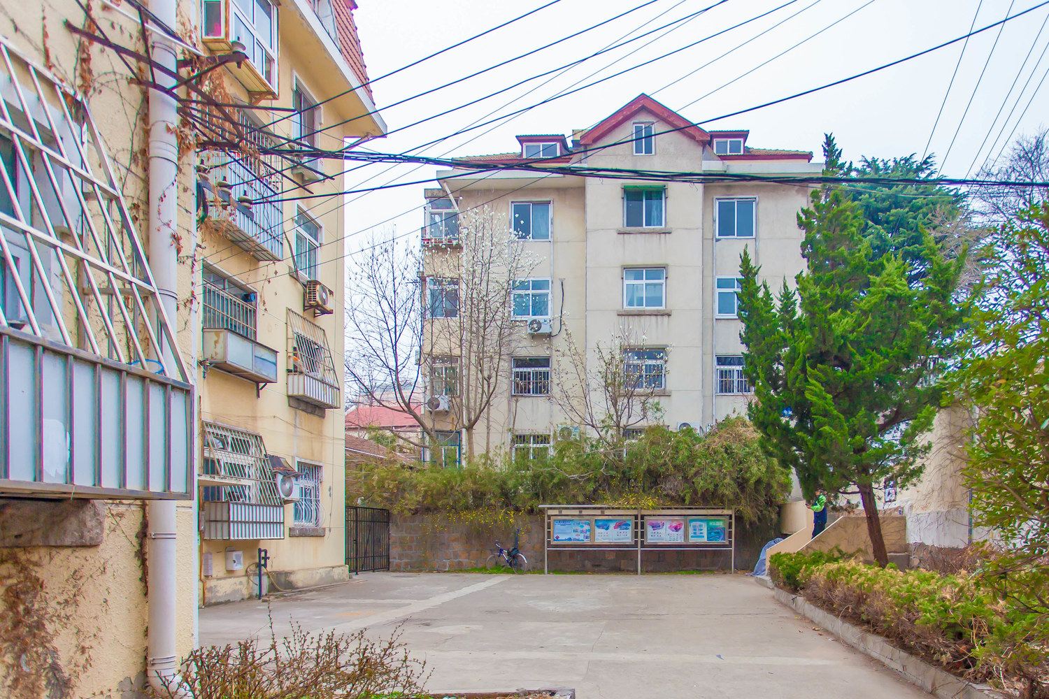 栖云彩虹糖公寓(青岛牟平路店)