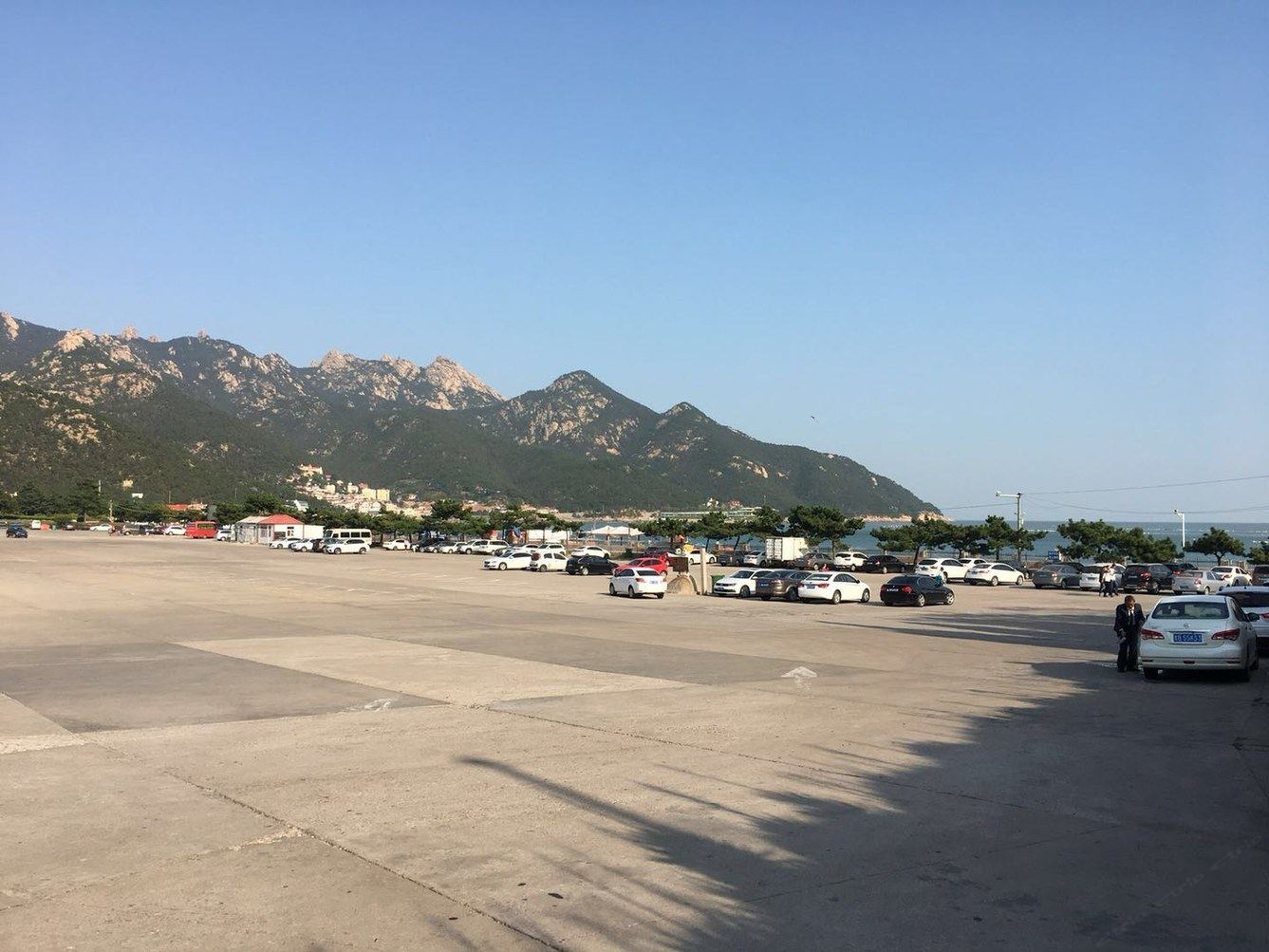 青岛八零九零日租房公寓