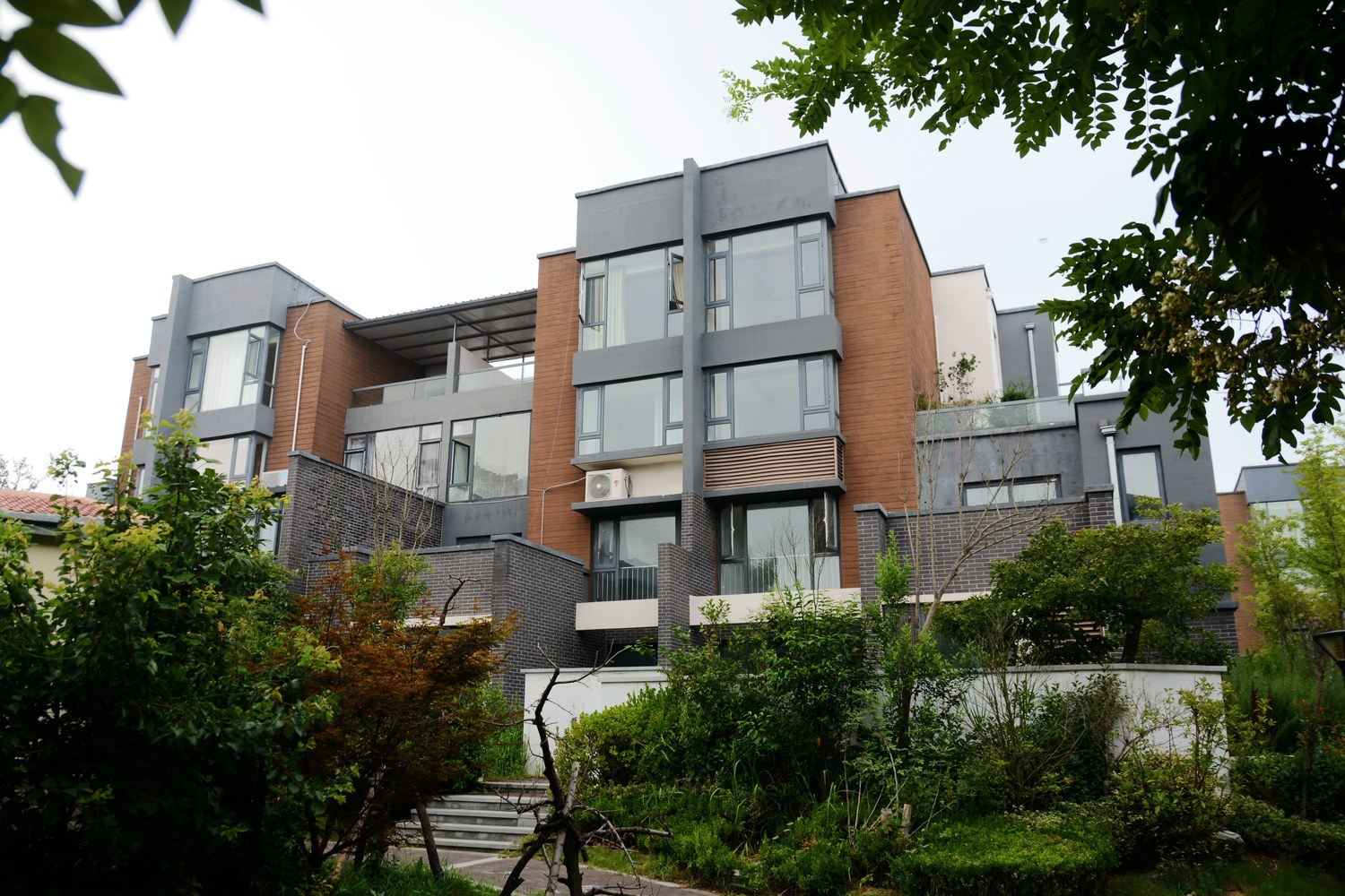 青岛海边温馨小屋度假别墅(嶺海西路分店)