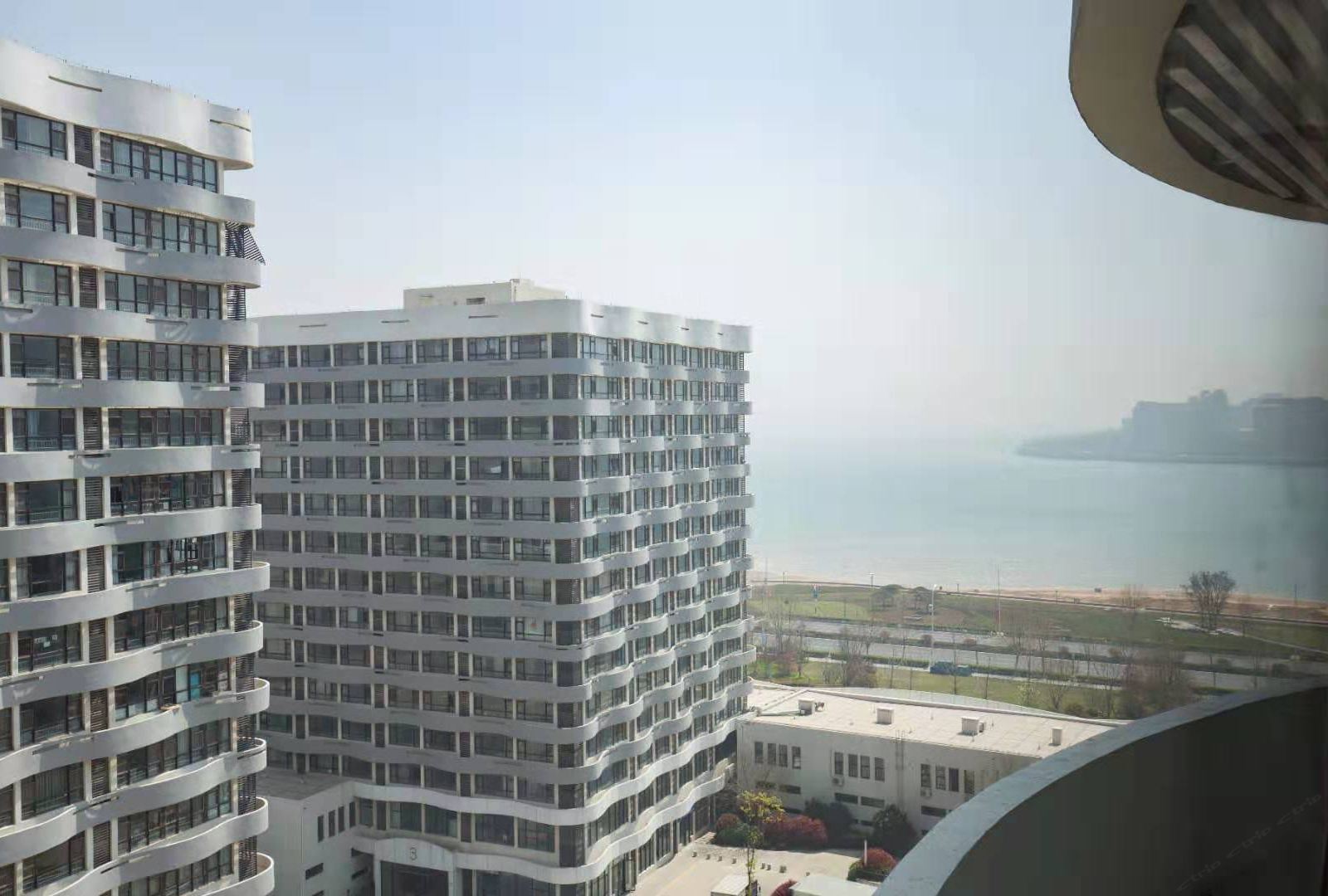 青岛华人易居公寓