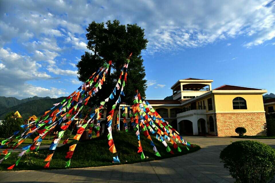 西安荣华休闲度假庄园