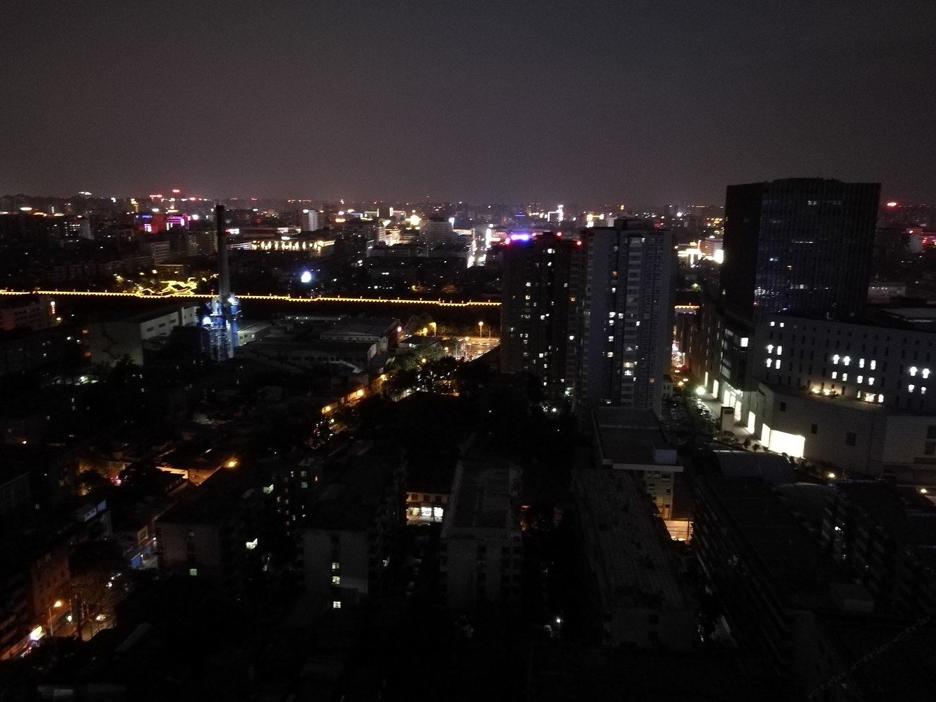 西安东门外温馨2室一厅整套出租普通公寓(分店)