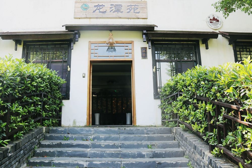 南京龙潭苑客栈