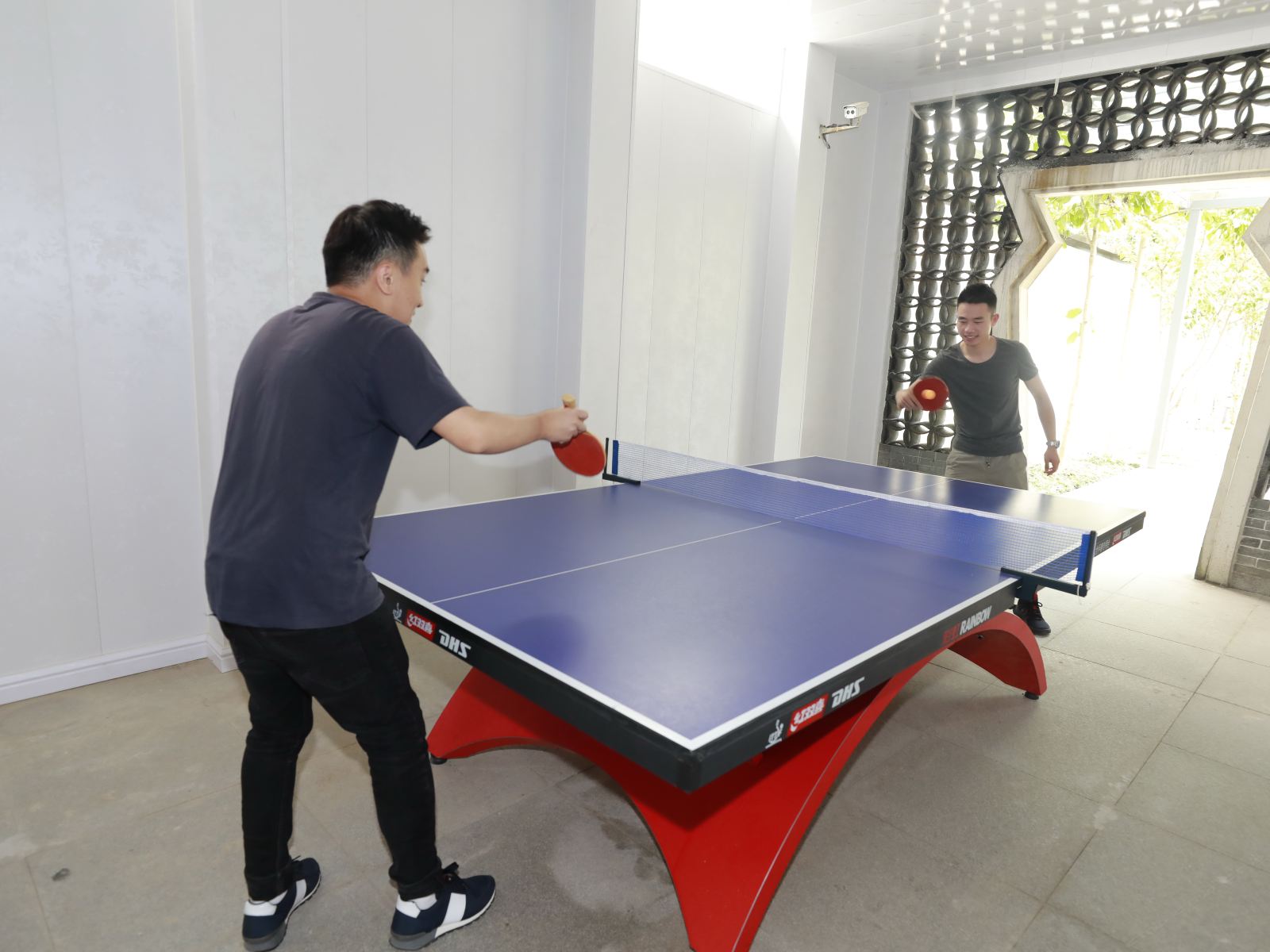 健身娱乐设施