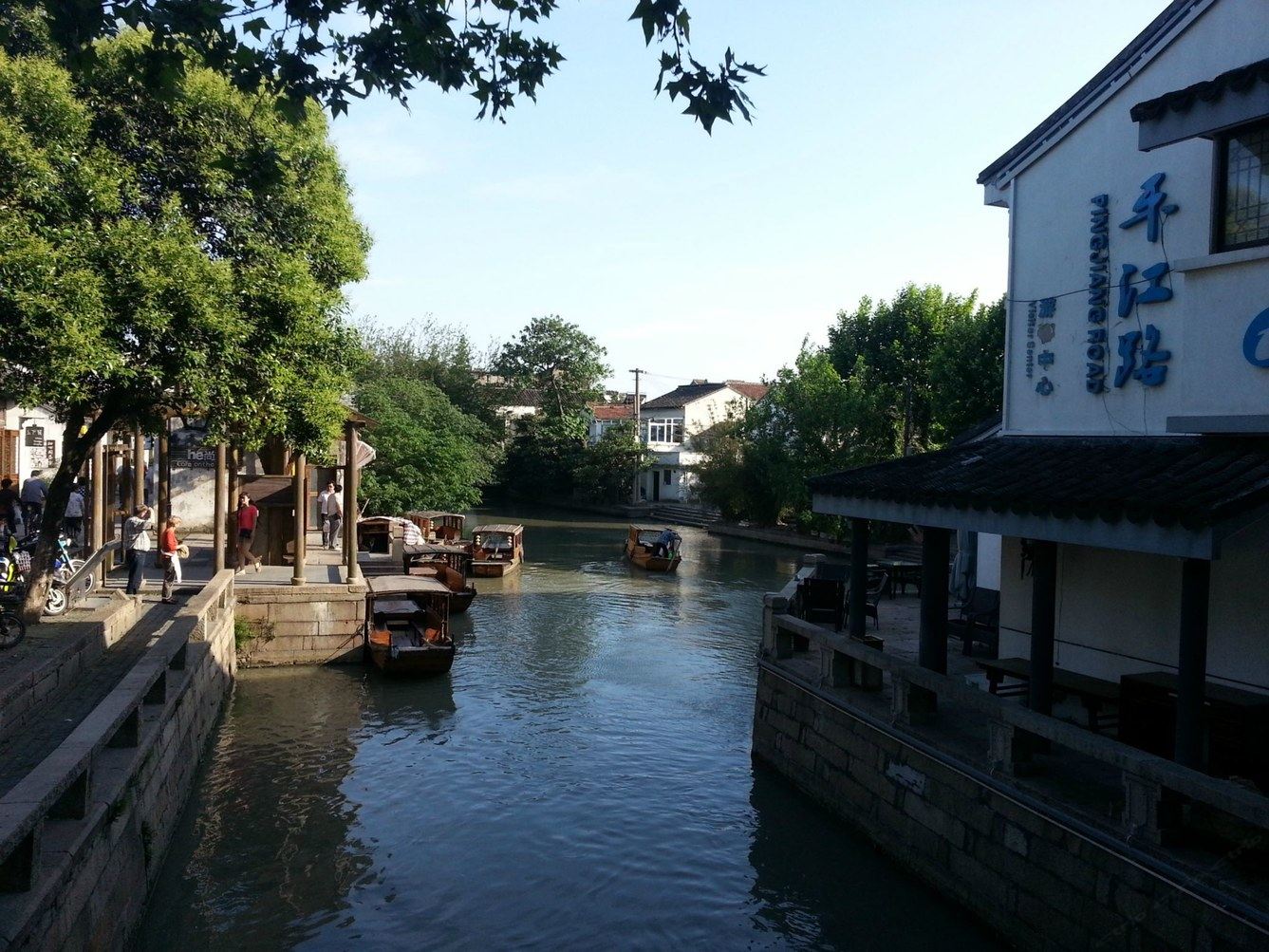 苏州上海果寓公寓
