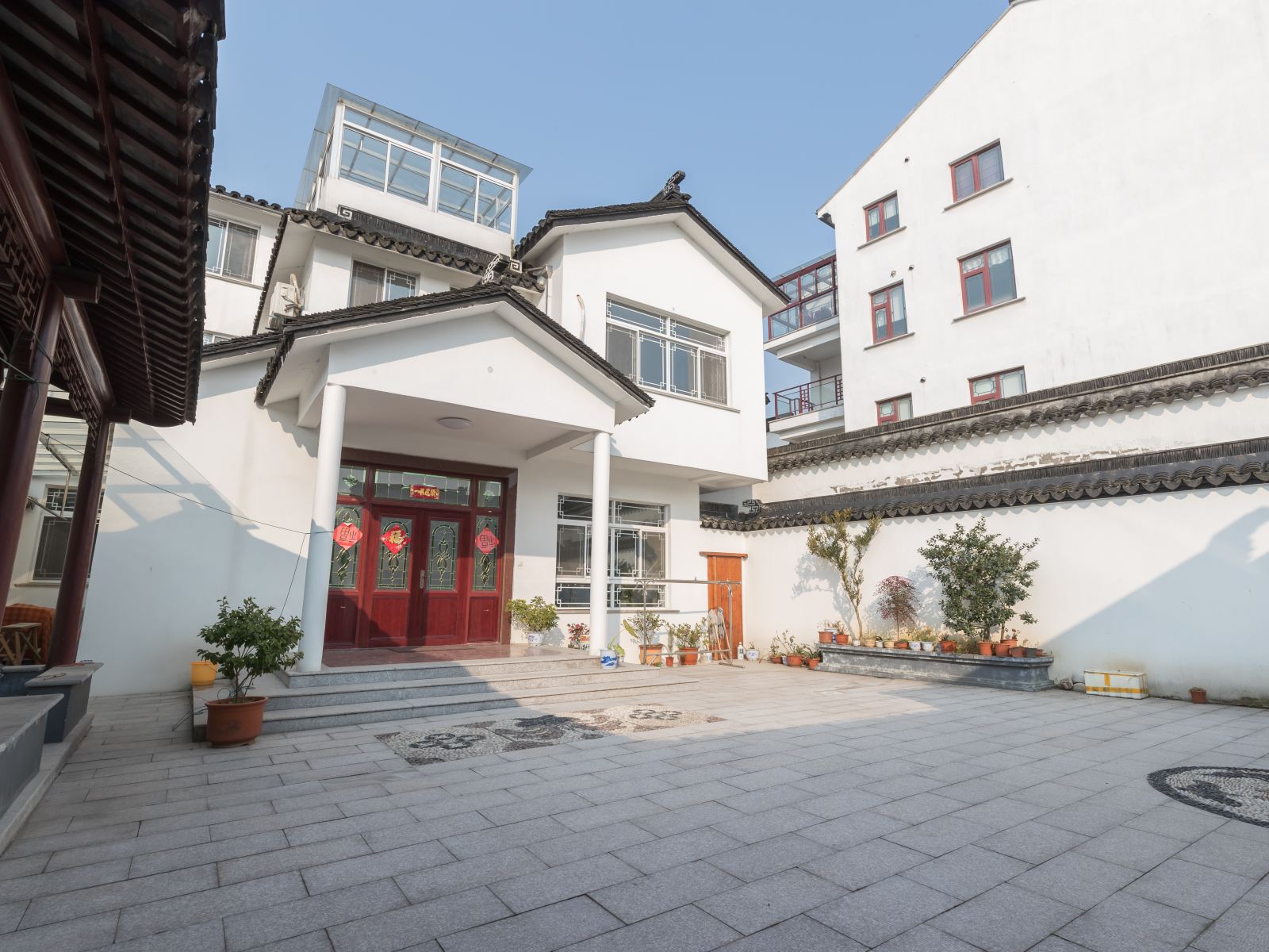 苏州太湖精品民宿(环山公路分店)