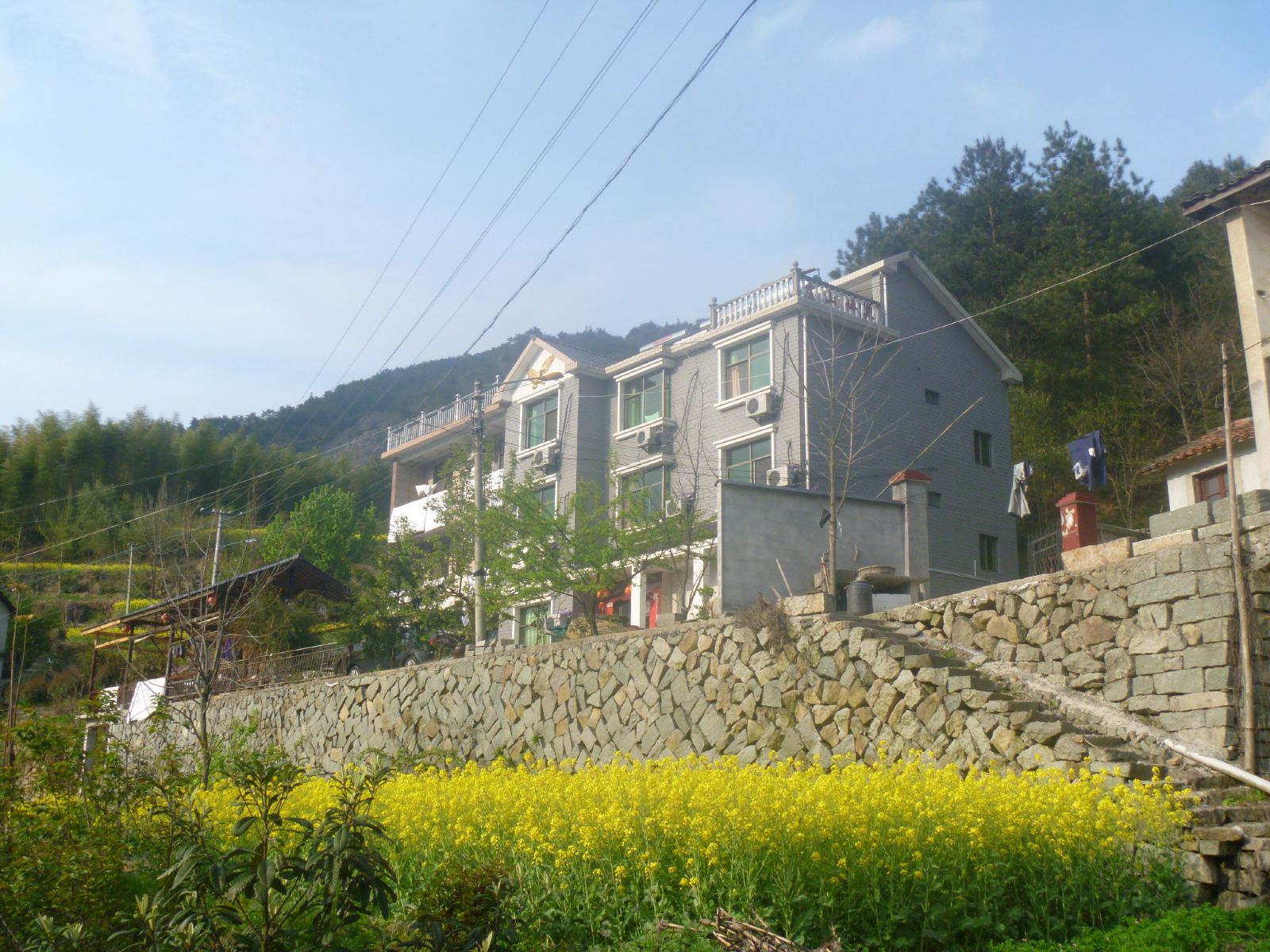 浙西大峡谷兰坪山庄