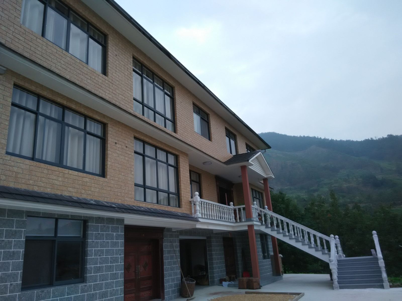 杭州来客居农家乐