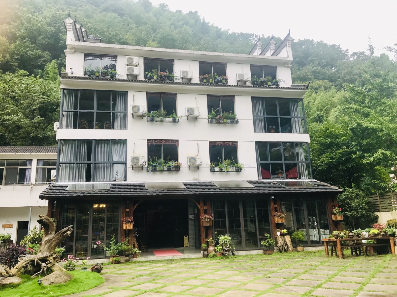 杭州山兜里民宿