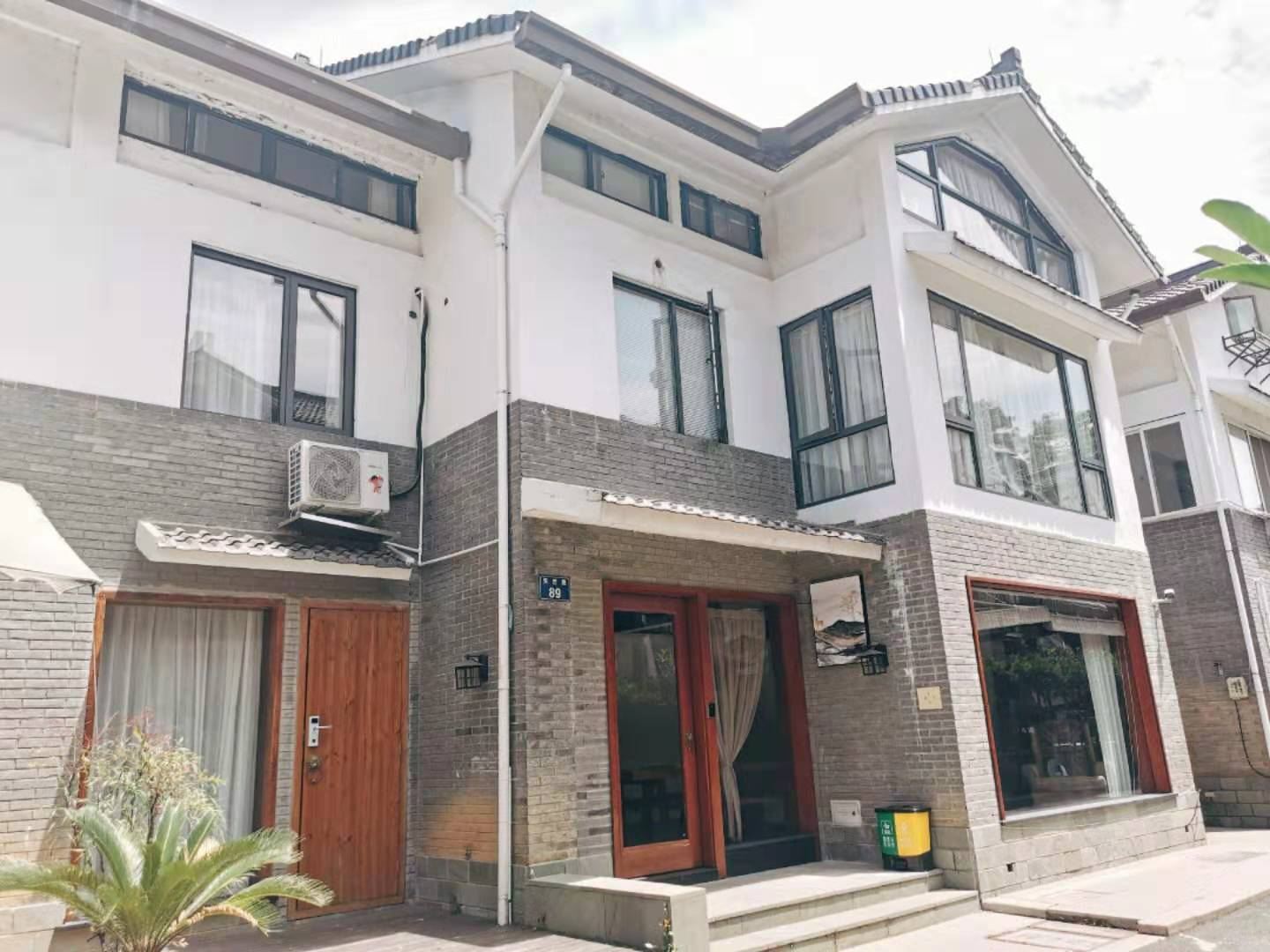 杭州瑞苏灵隐轻居