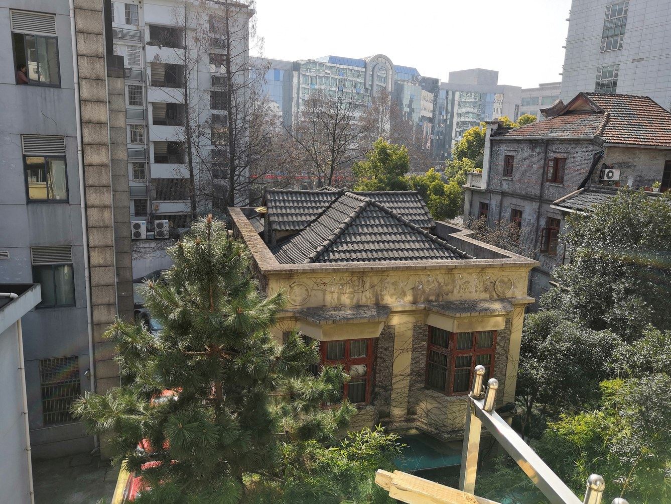其他