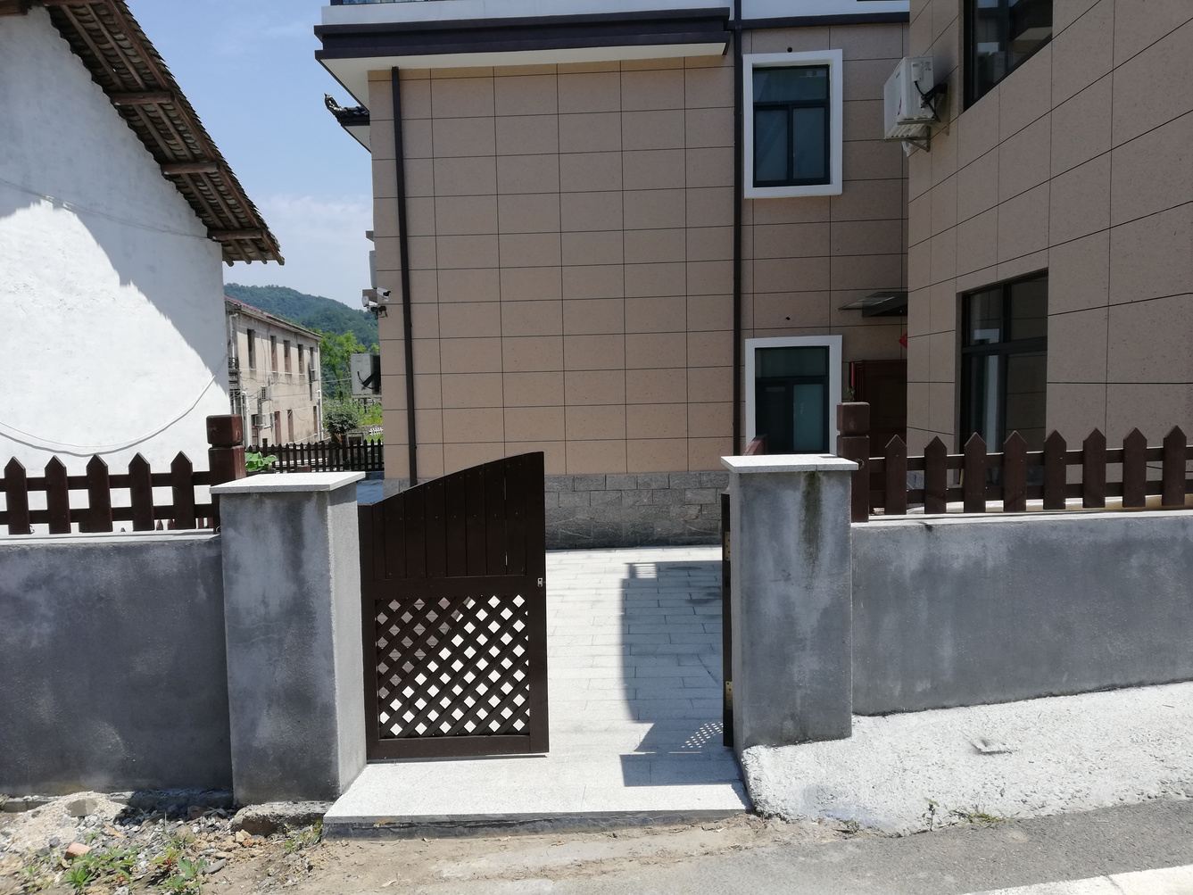 其他