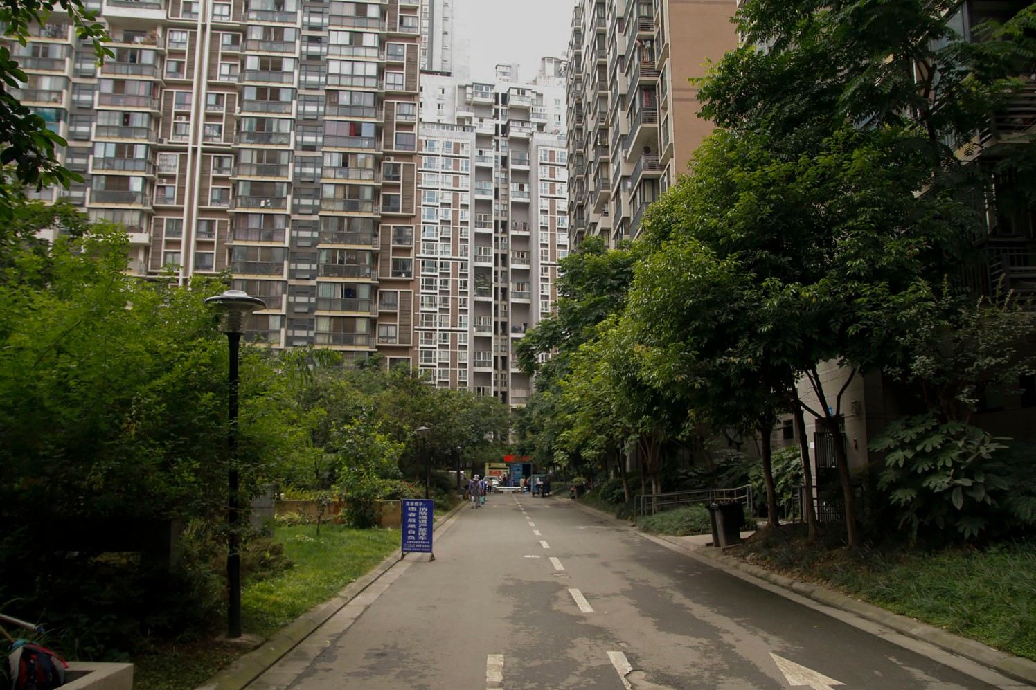 成都暖居家庭公寓