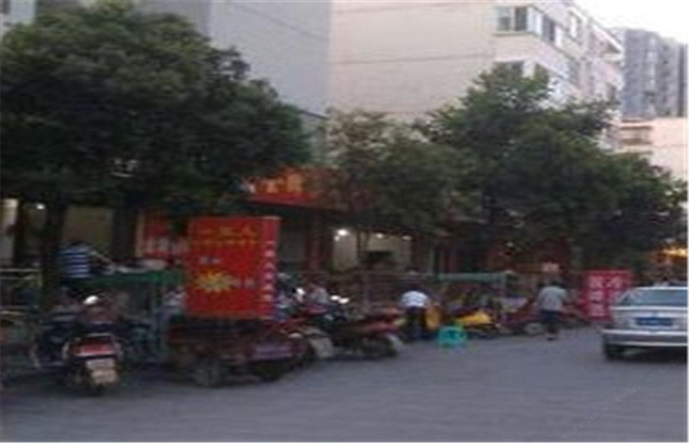 如家住宿(成都大源店)