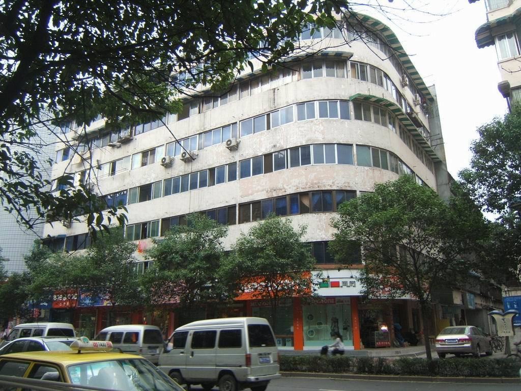 成都三友商务旅店
