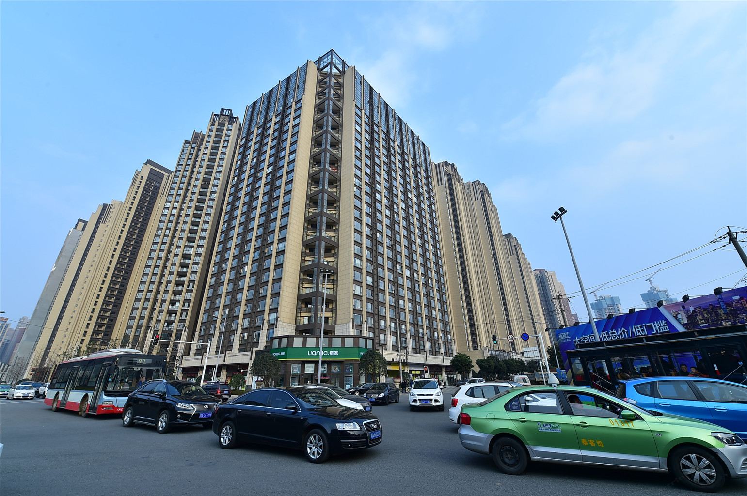 成都三弦道民宿(汇源东路分店)