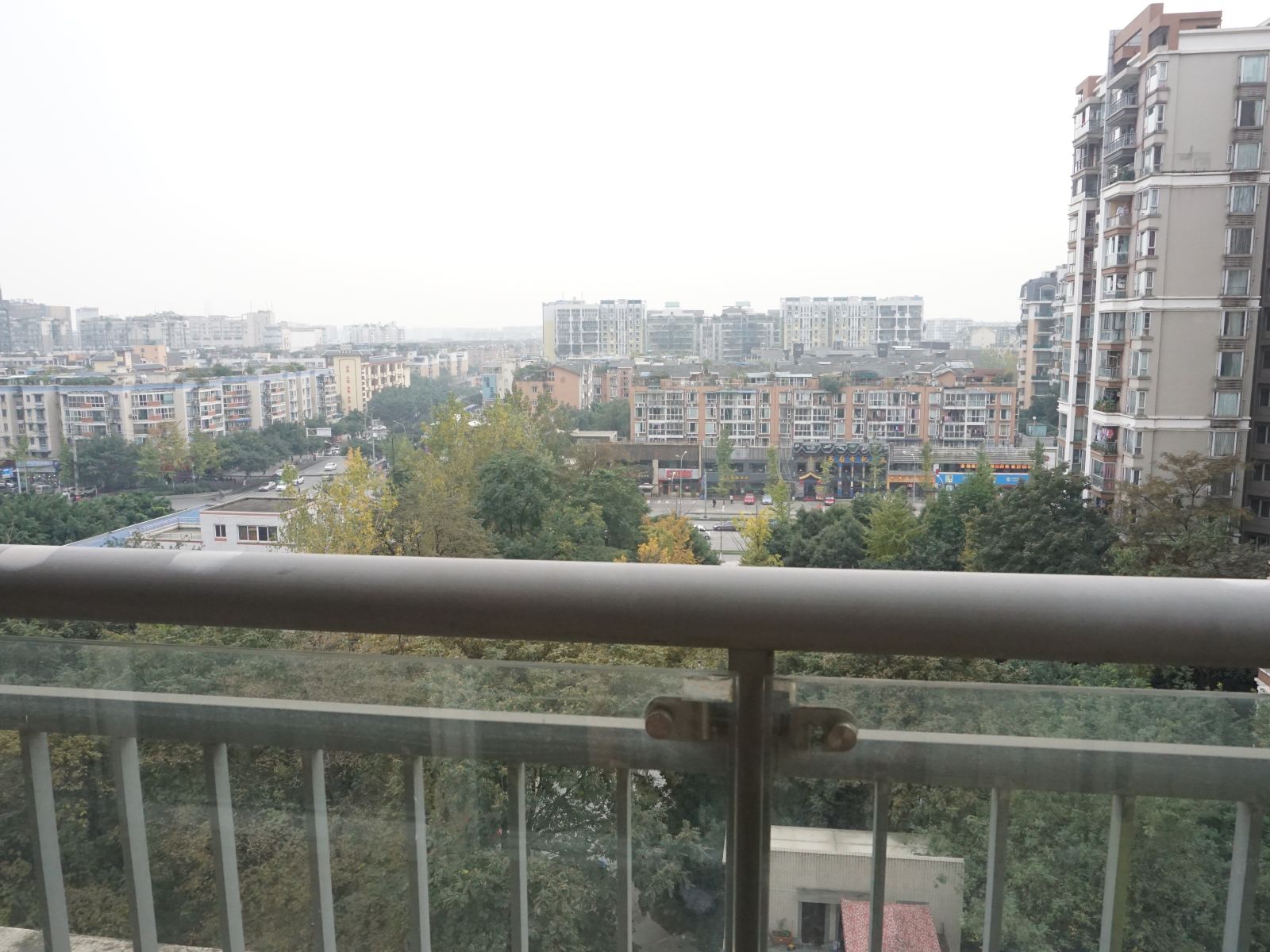 成都青青美居瑞联贝森西财金沙公寓(龙腾中路分店)