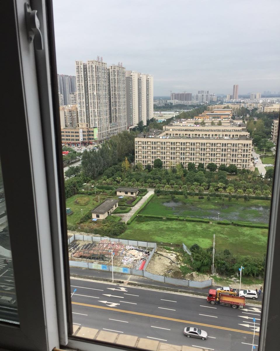 成都西西家庭短租公寓(温江店)学府路分店