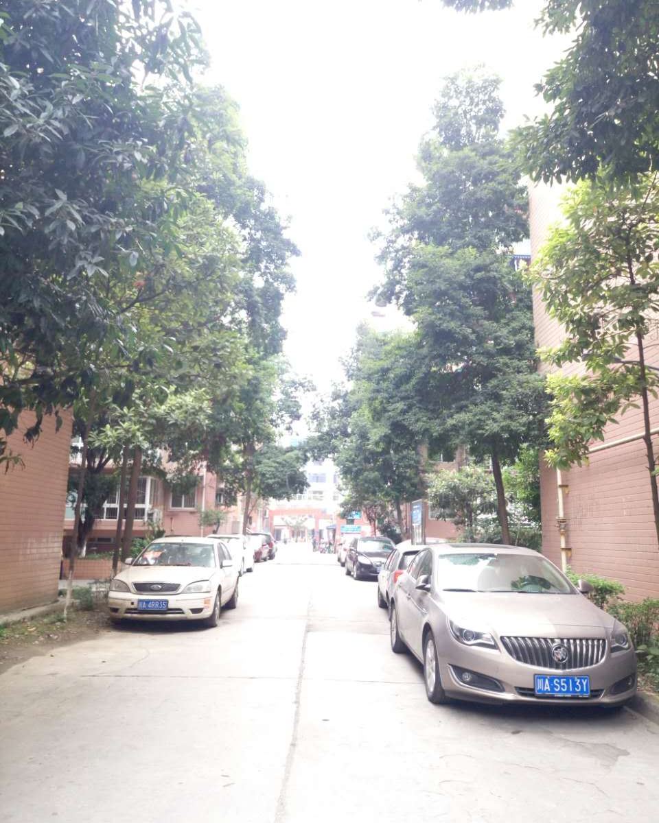 成都极简便利休憩家普通公寓