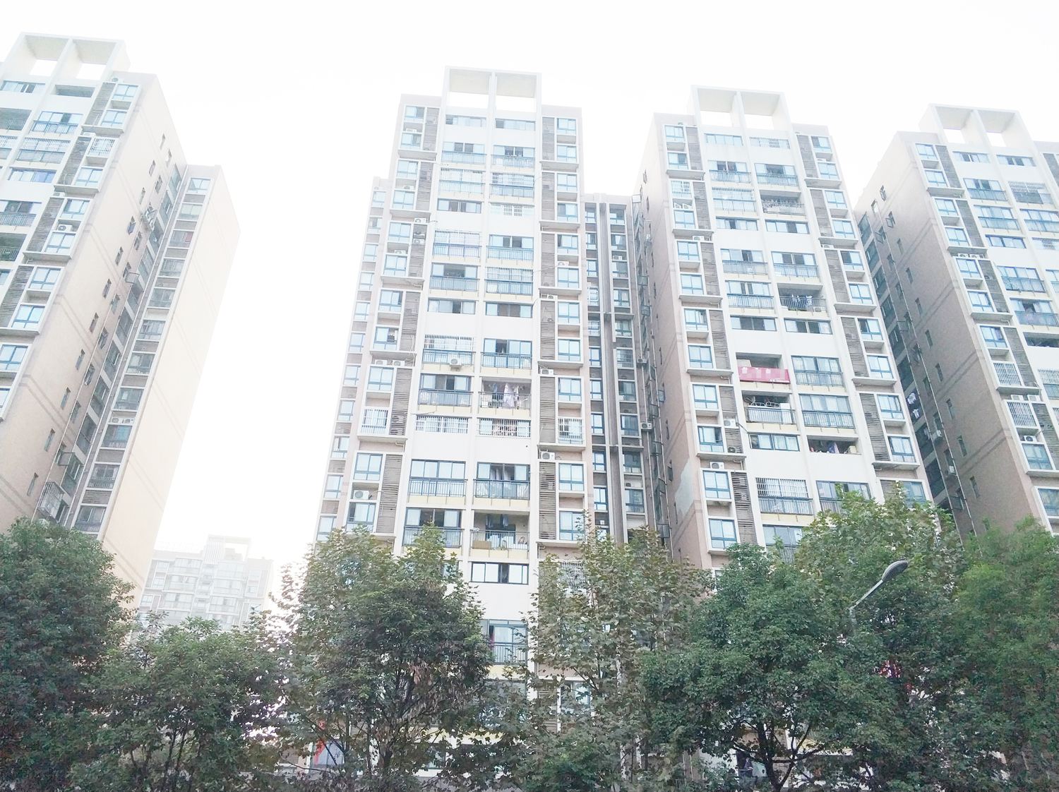 左邻右舍精品公寓(成都火车东站店)