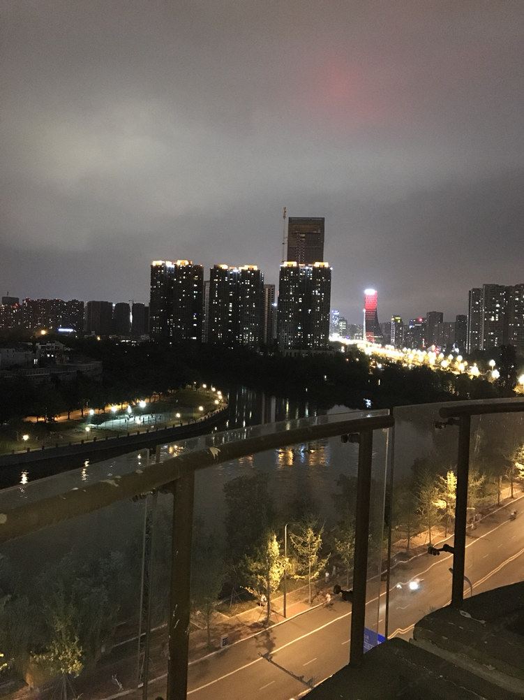 成都胡桃匣子酒店式公寓
