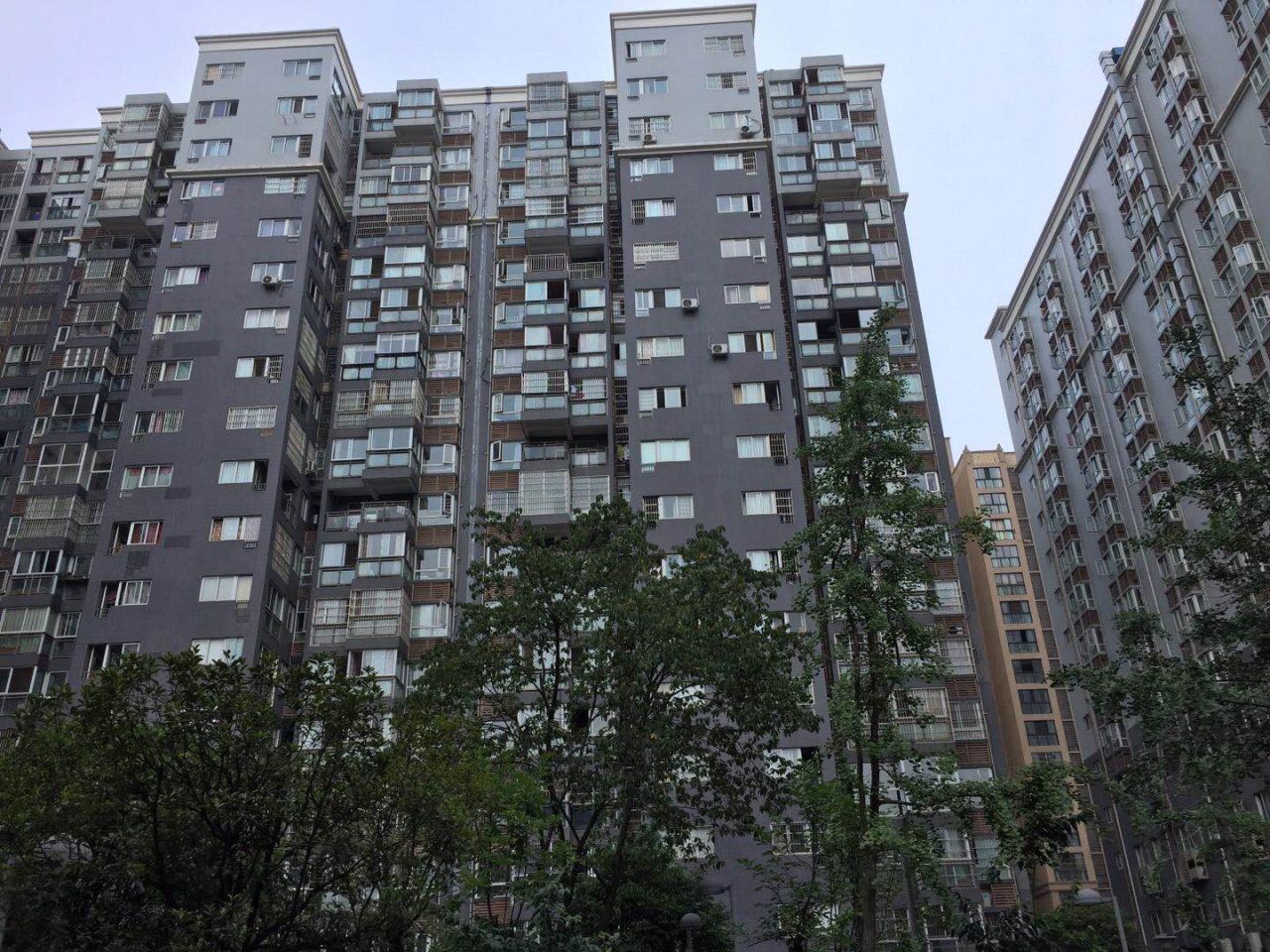 ManleyGia优享公寓(成都西华大学店)(原曼丽嘉酒店)