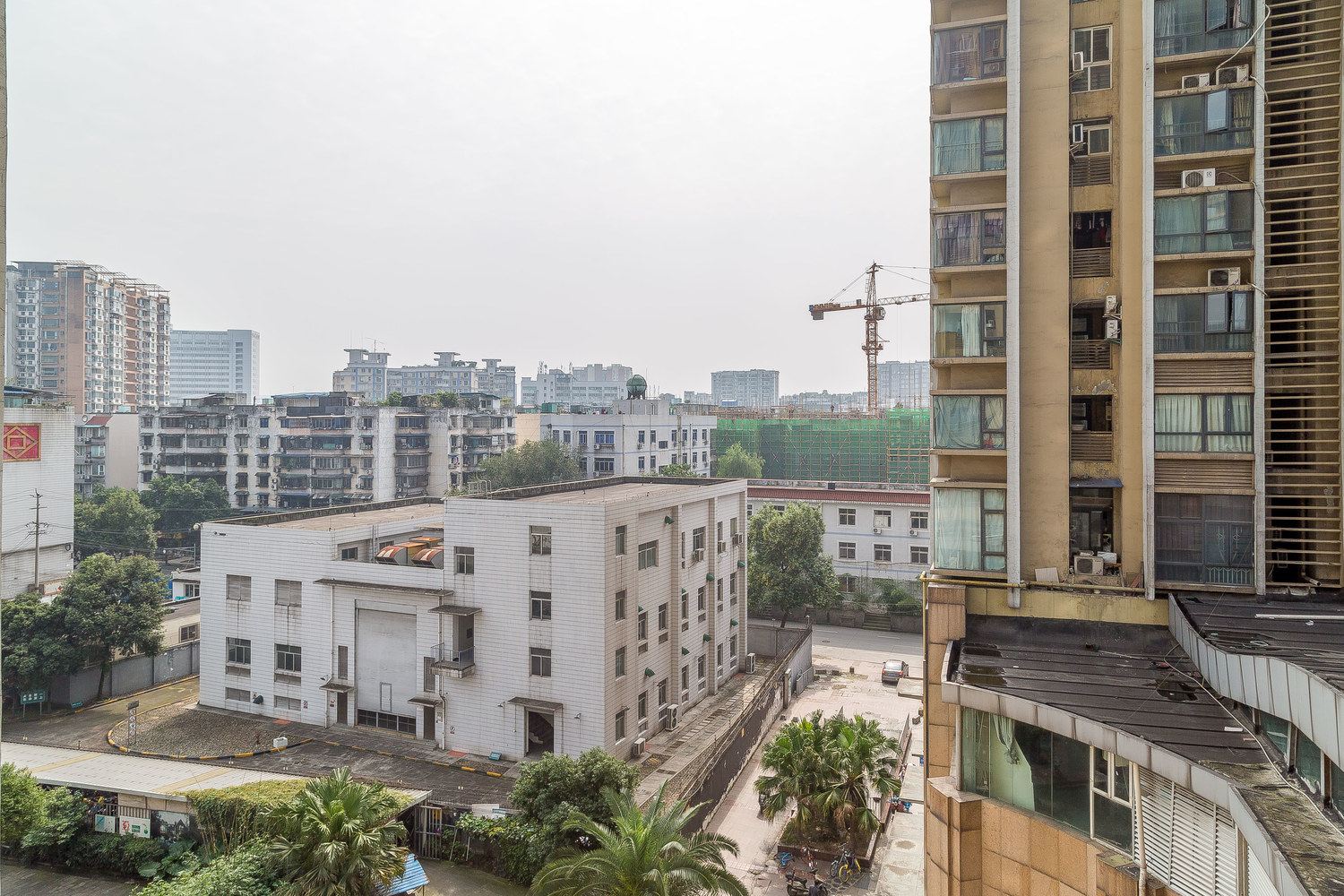 成都华西春熙天府广场九眼桥商圈豪华家庭套房普通公寓(洗面桥街分店)
