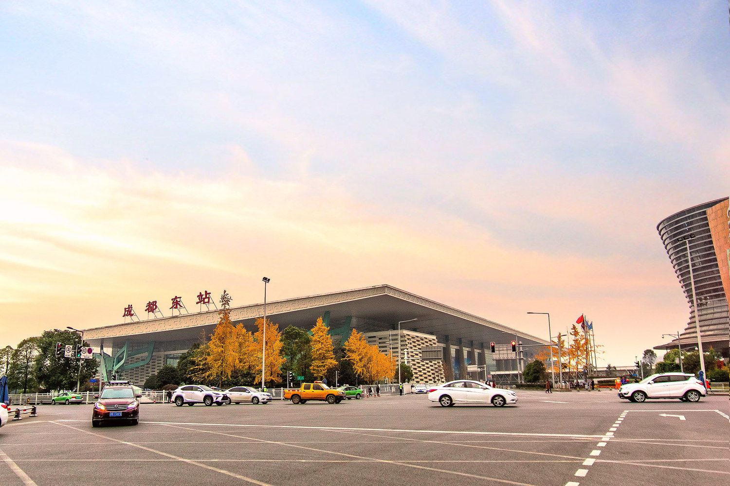 成都东站芳芳民宿(3号店)