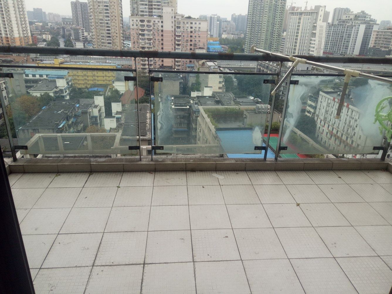 成都华西温馨短租公寓(11号店)