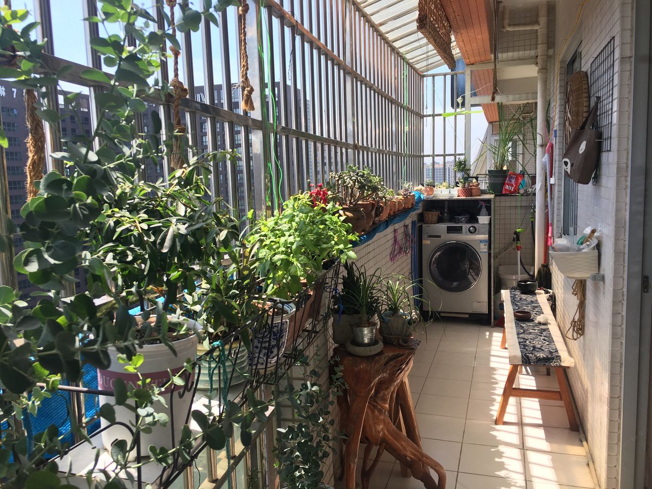 成都宽窄巷子双地铁日式精品套二名宿公寓(2号店)
