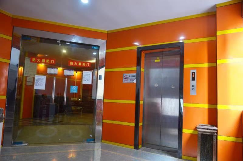 七橙酒店(深圳东站布吉店)