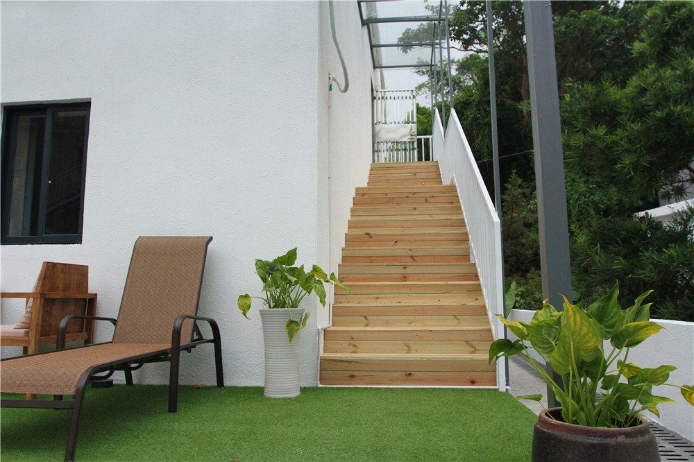 深圳西冲米兰花开客栈