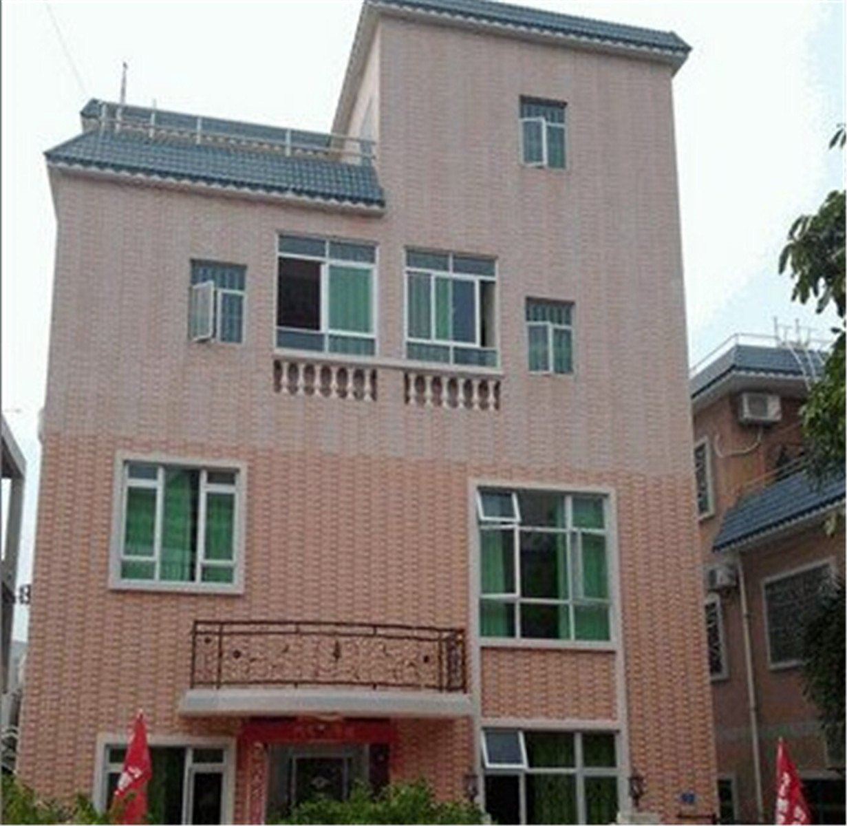 深圳较场尾幸运星客栈
