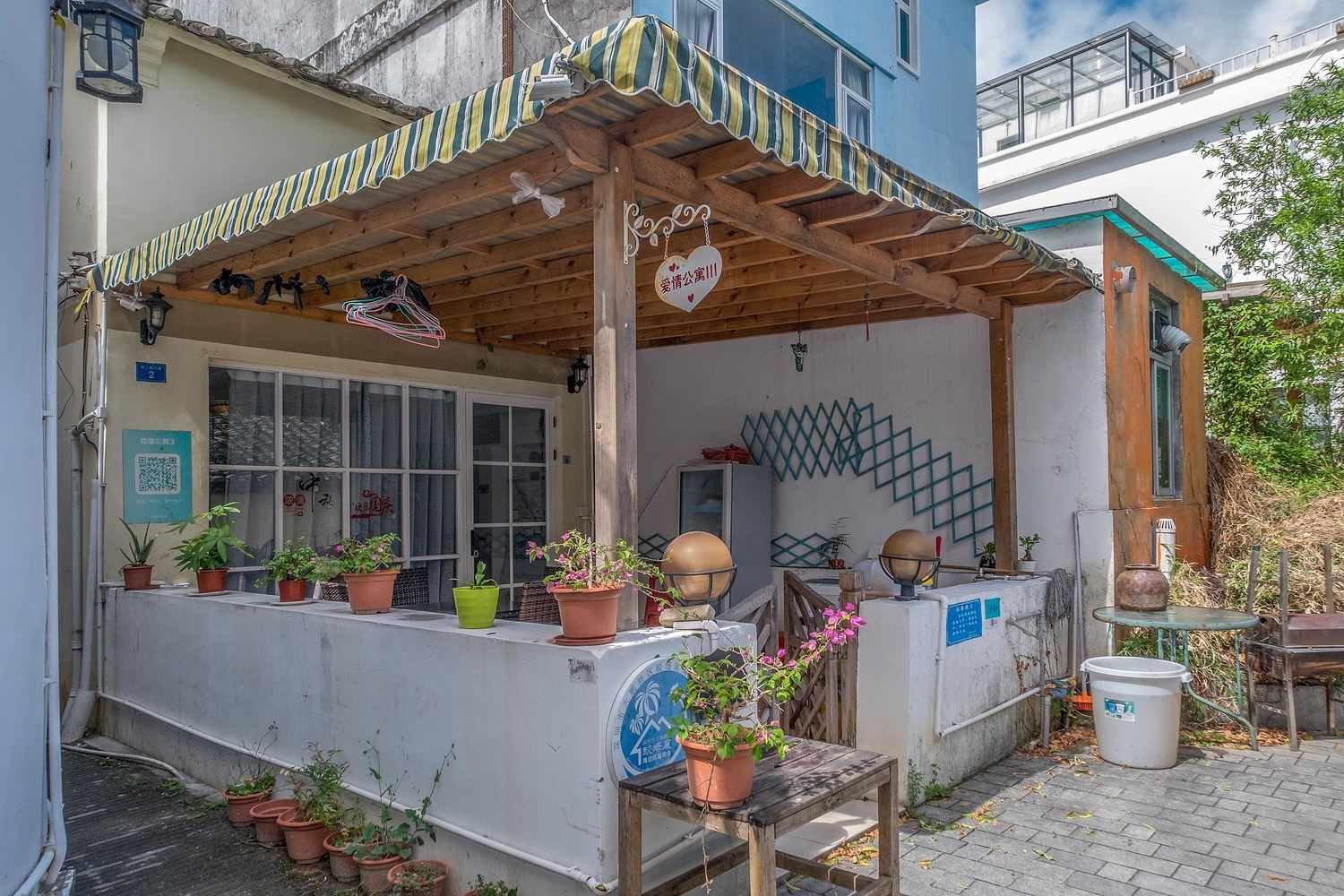深圳大鹏爱情公寓古城店