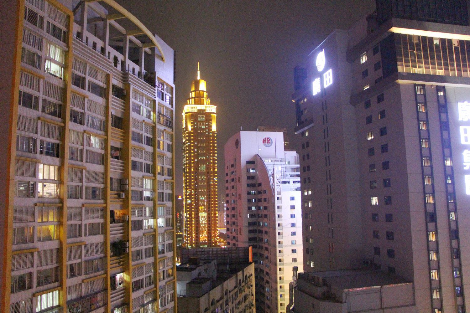 深圳邻家小屋(分店)
