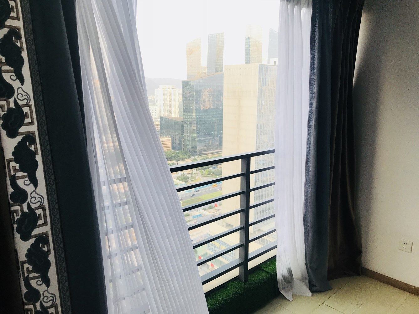 深圳星河世纪会展中心福田火车站皇岗口岸普通公寓(福华路店)