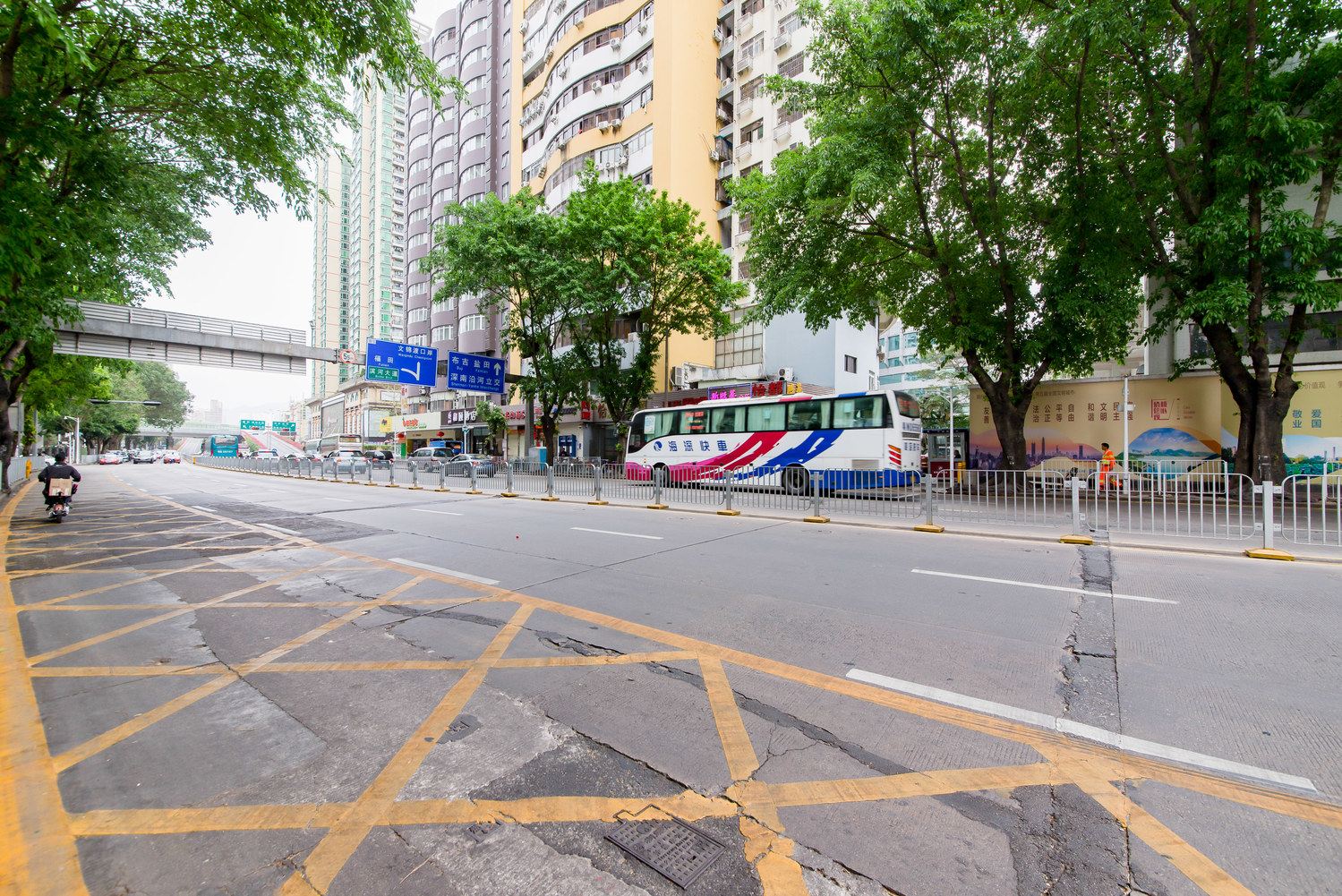 深圳beautiful公寓(建设路店)