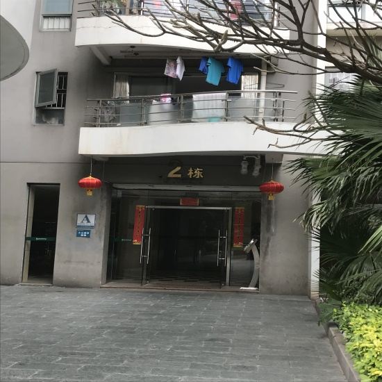 梦舍精品短租公寓(深圳海岸城店)