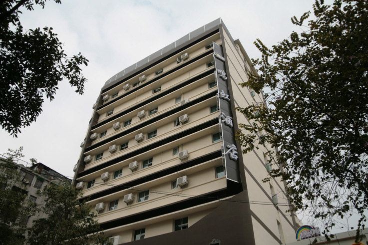 广州鸣虹酒店